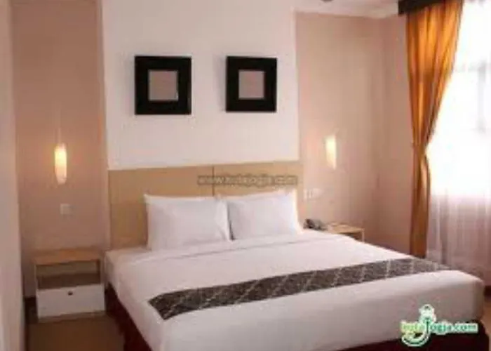 Uny Hotel