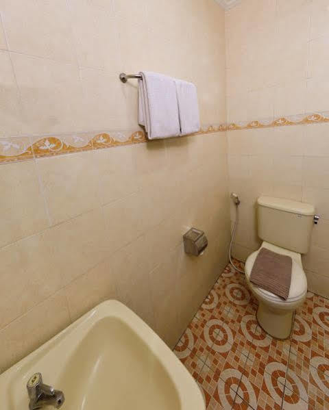 Uny Hotel 3*